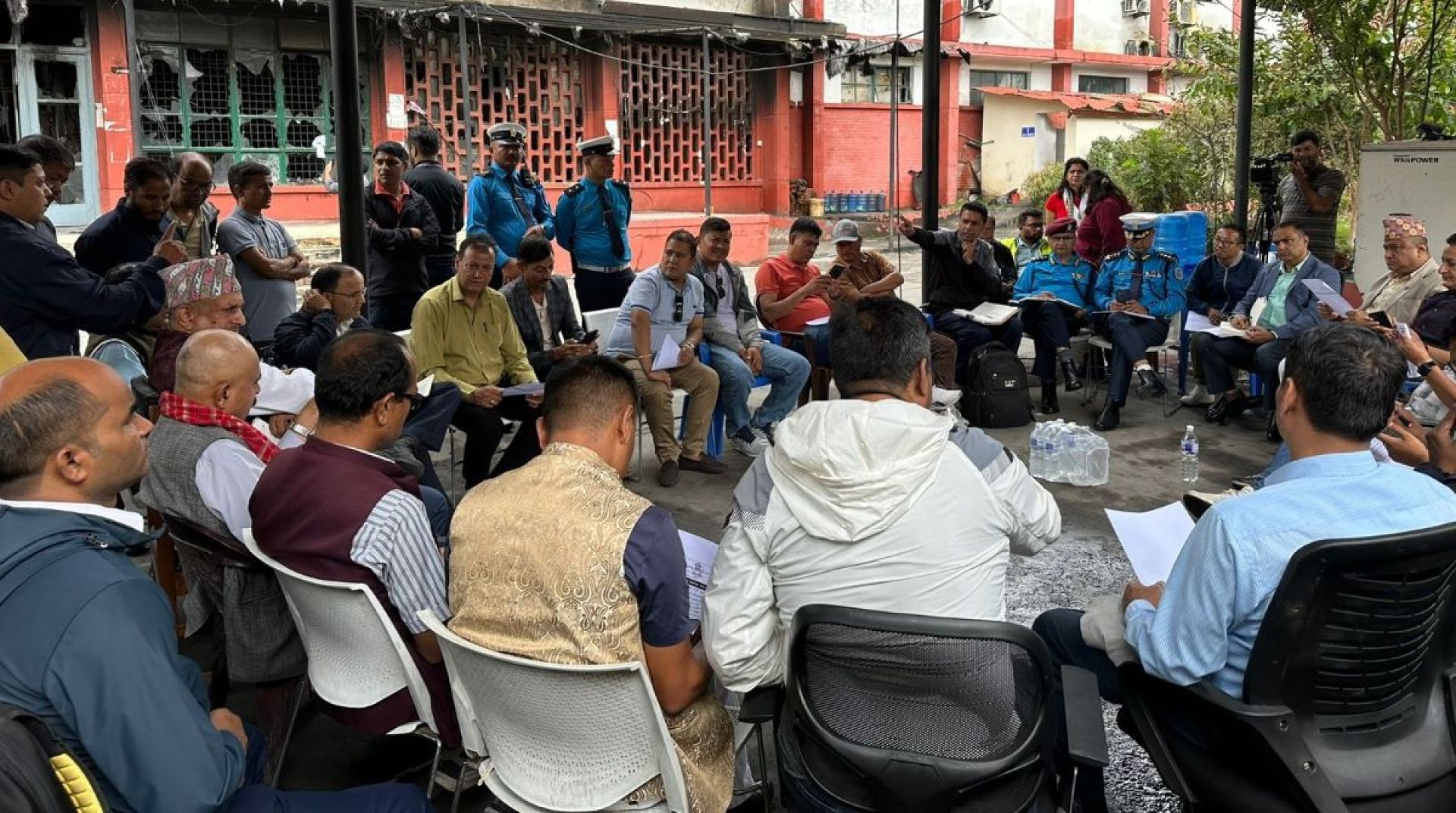 आन्दोलनपछि नष्ट भएका कागजातले ट्रक व्यवसायी संकटमा, सहजीकरण गर्न महासंघको आग्रह